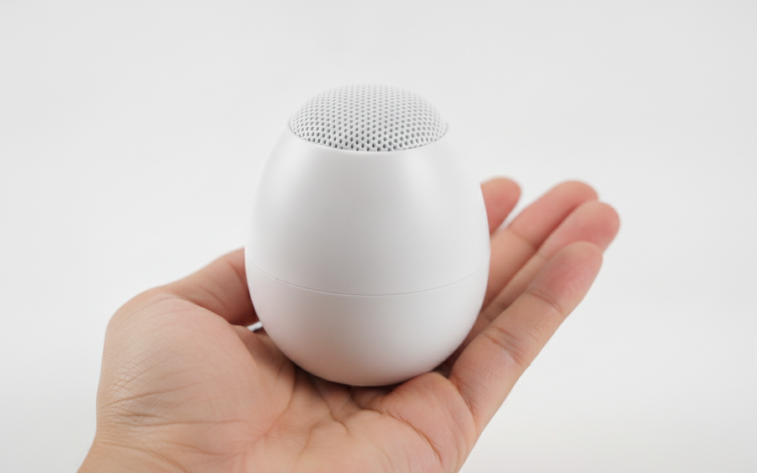 Generic tiny pocket-sized sound machine, product illustration
